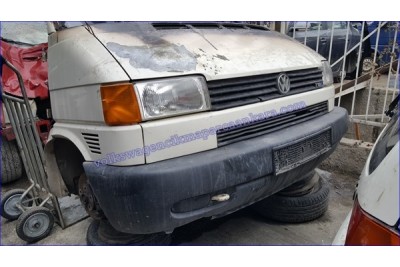 Volkswagen transporter t5 çıkma çamurluk